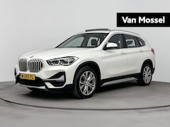 BMW X1 - sDrive20i Business Edition Plus 178PK | Automaat | Schuif-/Kanteldak | Leder Interieur | H