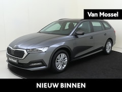 Skoda Octavia Combi - 1.5 e-TSI Business Edition | Apple Carplay/Android Auto | All Season Banden | Navigatie |