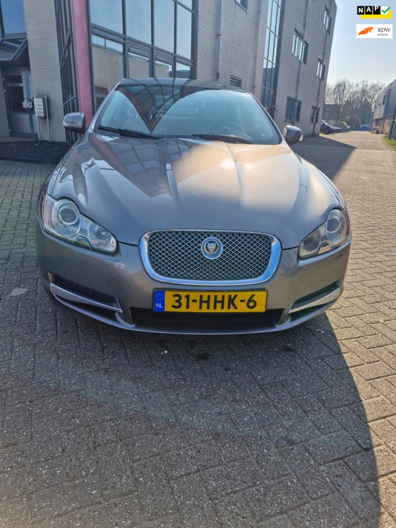 Jaguar XF - 2.7D V6 Luxury Bj.2008 Kmst.424436 met APK tot 28-11-2026 - AutoWereld.nl