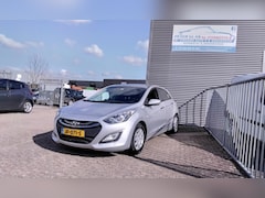 Hyundai i30 - 1.6 GDI i-Drive Cool Plus 105000km - nap
