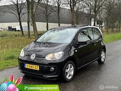 Volkswagen Up! - 1.0 take up*PANODAK*STOELVERWARMING*NEW APK