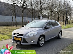 Ford Focus - 1.6 TI-VCT Trend*APK 9/26*NAVI*AIRCO*5 DRS