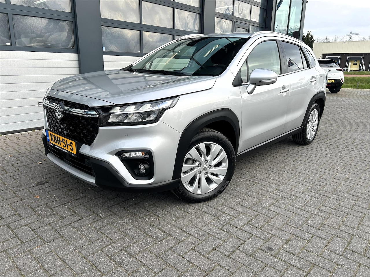 Suzuki S-Cross - 1.5 Hybrid Aut. Carplay, Trekhaak, Stoelverwarming - AutoWereld.nl