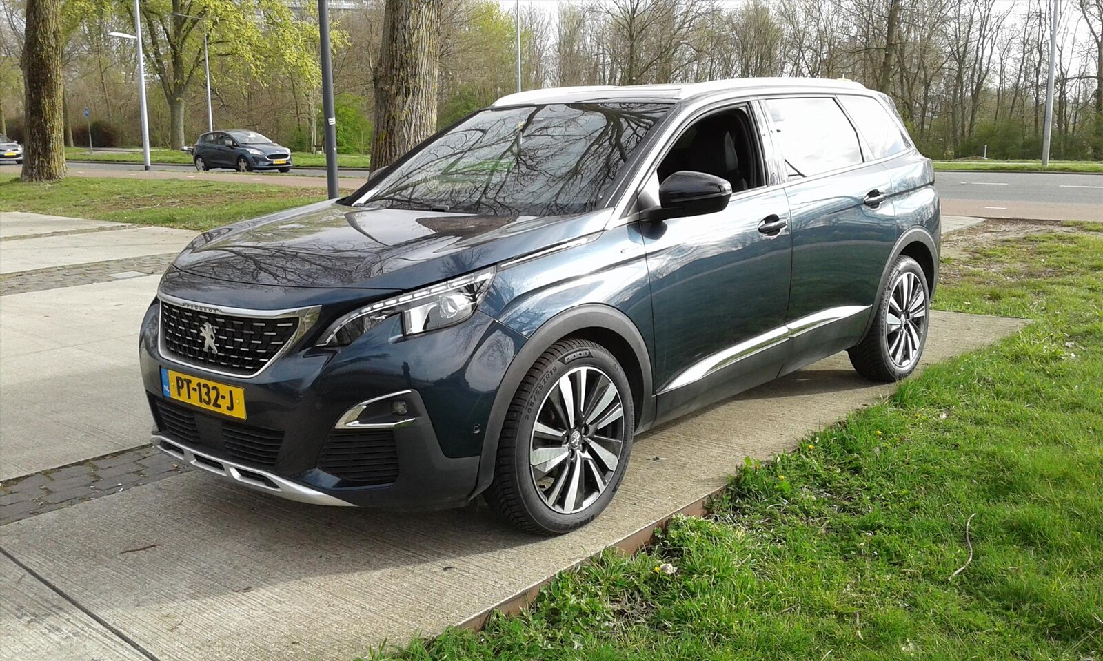 Peugeot 5008 - 1.2 PureTech 130pk S&amp;S GT-Line - AutoWereld.nl