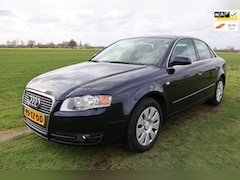 Audi A4 Limousine - 2.0 Advance|Automaat|Trekhaak|Airco|Leer|NL-auto-NAP|