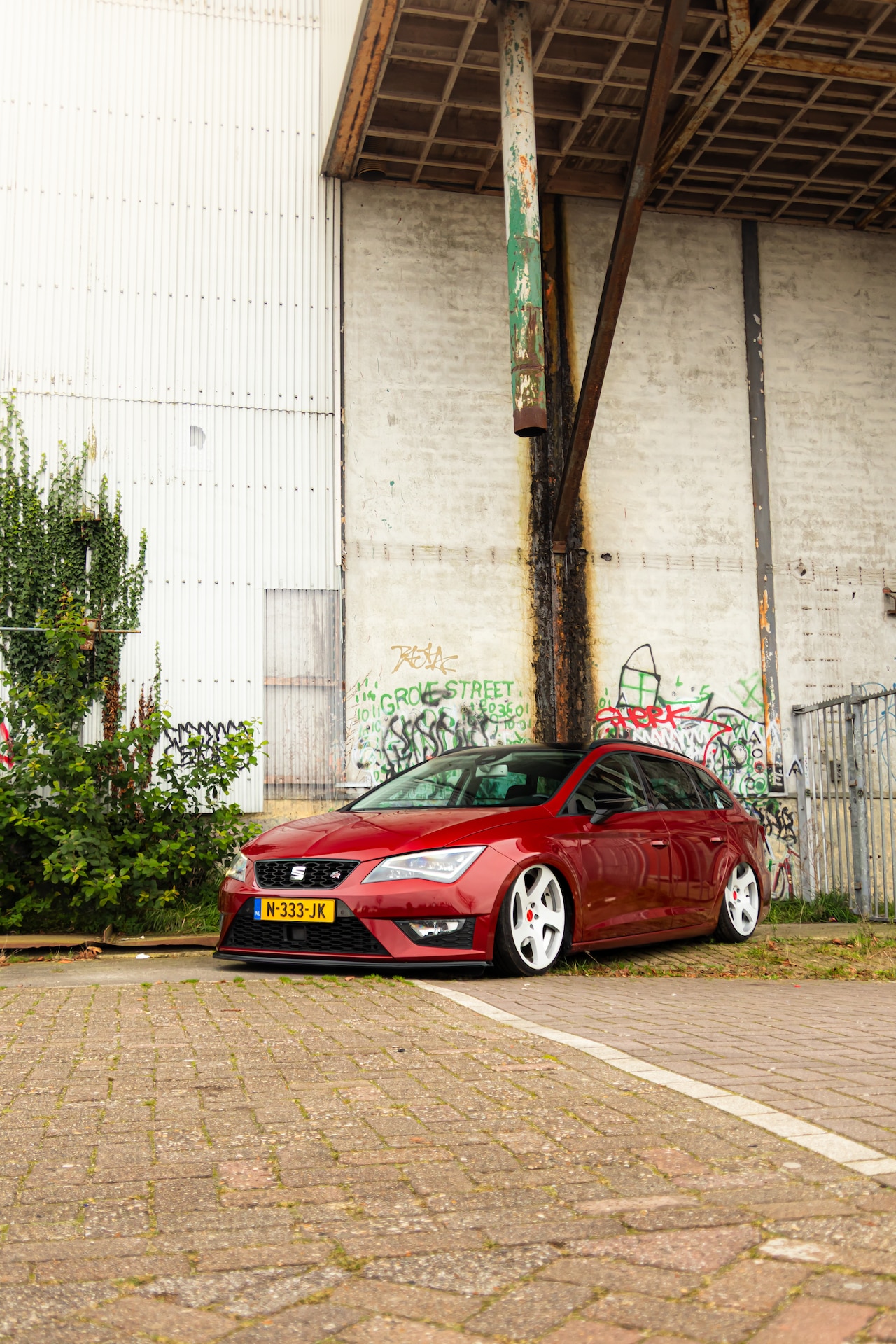SEAT Leon ST - 2.0 TDI FR Business - AutoWereld.nl