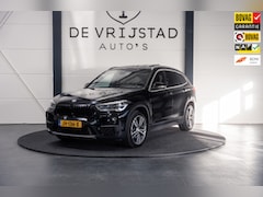 BMW X1 - SDrive20i Centennial High Executive VOL PANO HUD