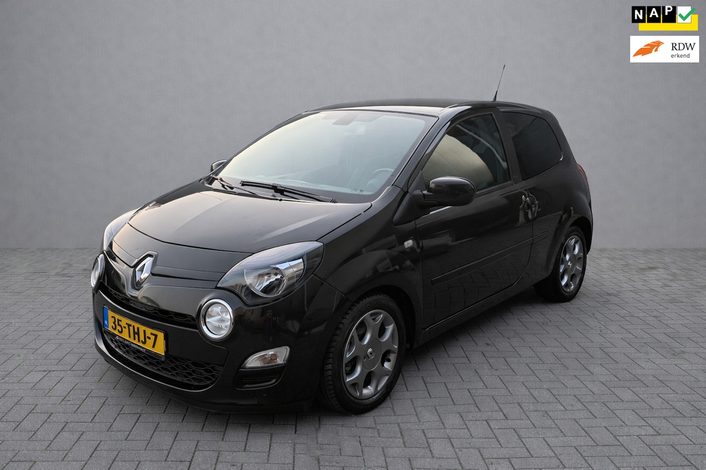 Renault Twingo - 1.2 16V Dynamique 1e Eigenaar! Facelift! - AutoWereld.nl
