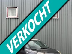 Fiat 500 L - 1.4-16V Lounge/nieuwe apk/ lage km/nette staat