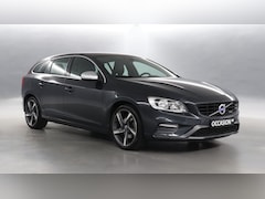 Volvo V60 - 1.6 T3 150pk R-Design / Navigatie / Cruise Control / Wordt verwacht