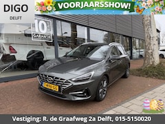Hyundai i30 Wagon - 1.5 T-GDi MHEV Premium | Stuur-/Stoelverwarming | Navigatie | Parkeersensoren voor & Achte