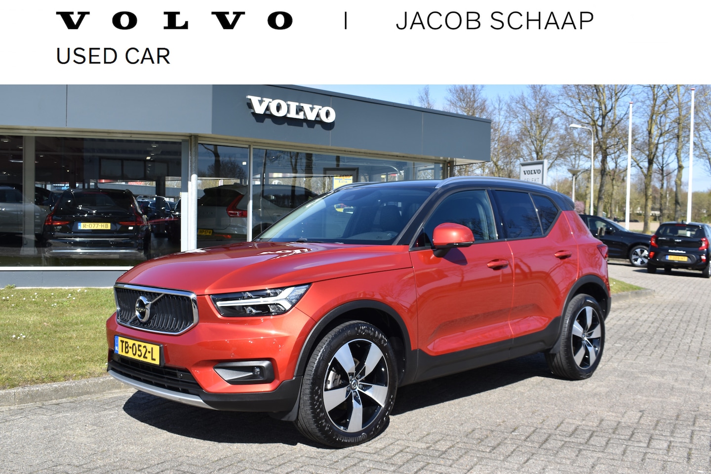 Volvo XC40 - T3 156PK Momentum | H&K | Trekhaak | ACC | Leder | Stoelverwarming | Camera - AutoWereld.nl
