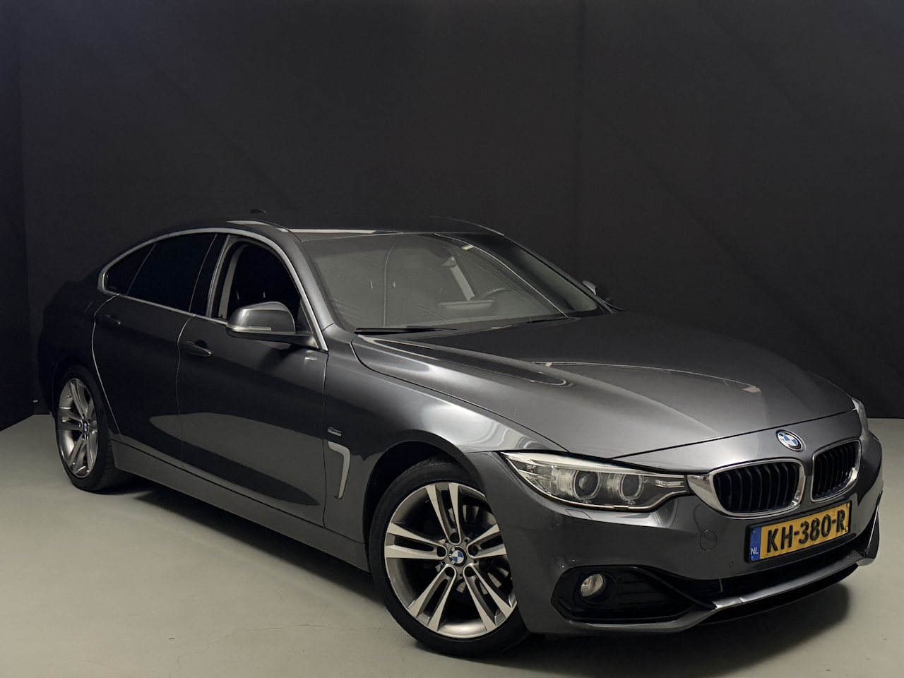 BMW 4-serie Gran Coupé - 418i Centennial Executive M-Sport - AutoWereld.nl