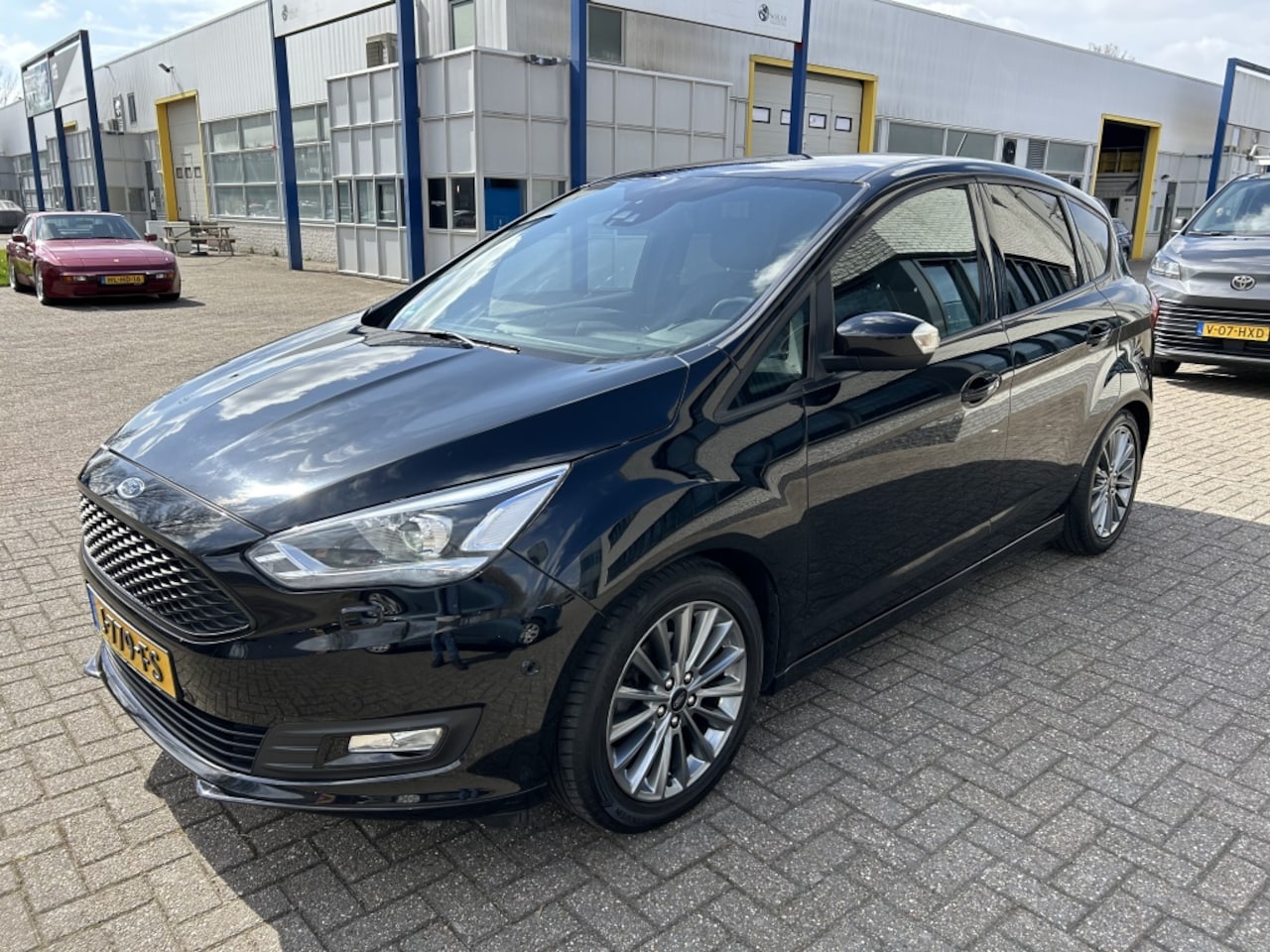 Ford C-Max - 1.0 Titanium XENON CARPLAY CAMERA TRHK NAP! - AutoWereld.nl