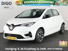 Renault Zoe - R135 Limited 52 kWh SOH 96% | Navigatie | 1e eigenaar |