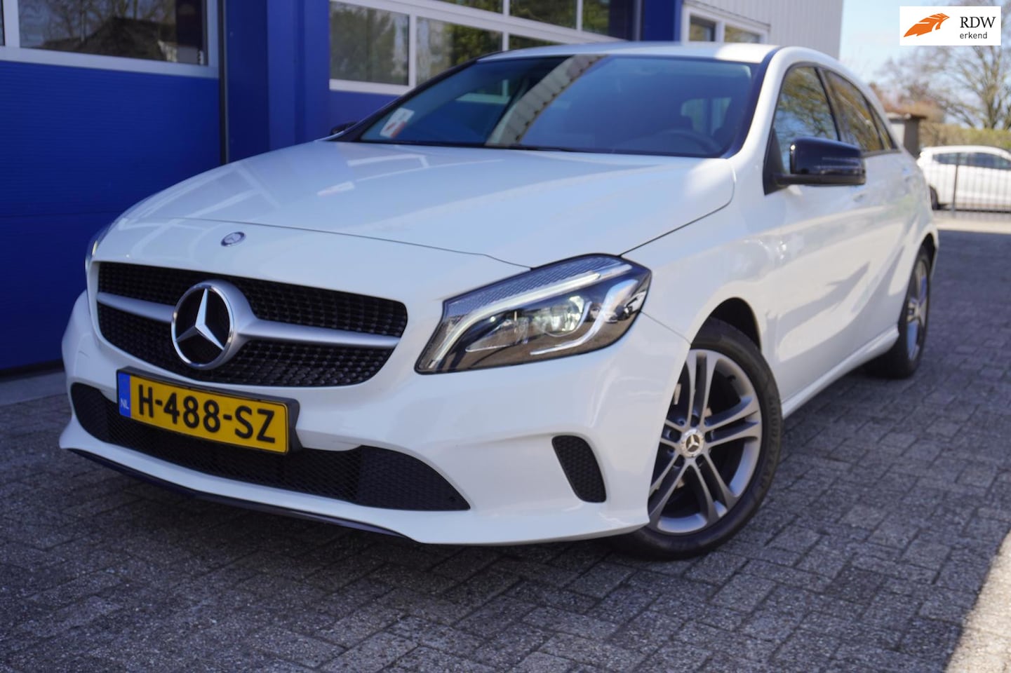 Mercedes-Benz A-klasse - 180 BlueEFFICIENCY Business 180 BlueEFFICIENCY Business - AutoWereld.nl