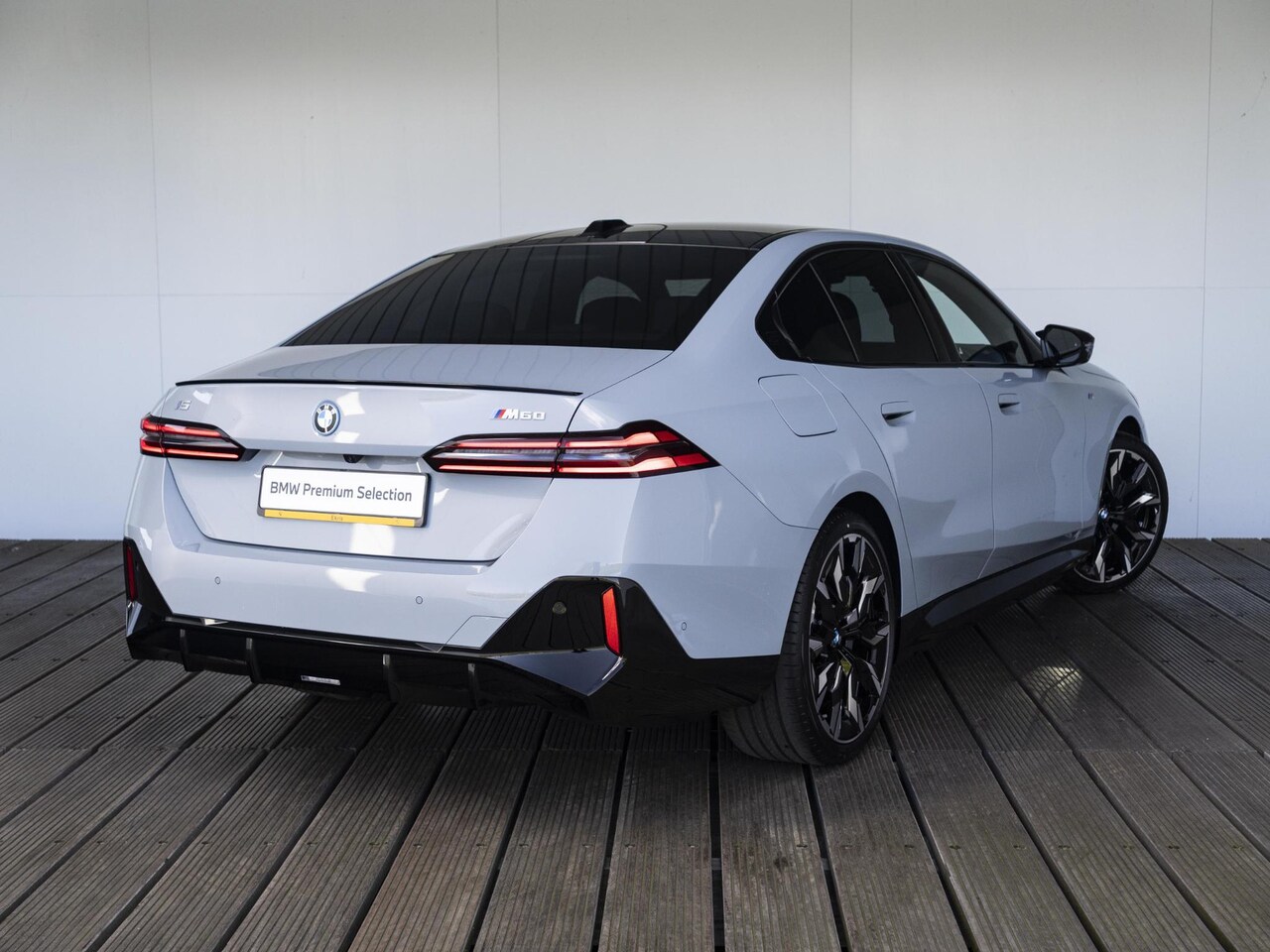 BMW i5 - M60 | M Sportpakket Pro | Equipment Pack Pro | Travel Pack | Comfort Pack | Showroom Selec - AutoWereld.nl