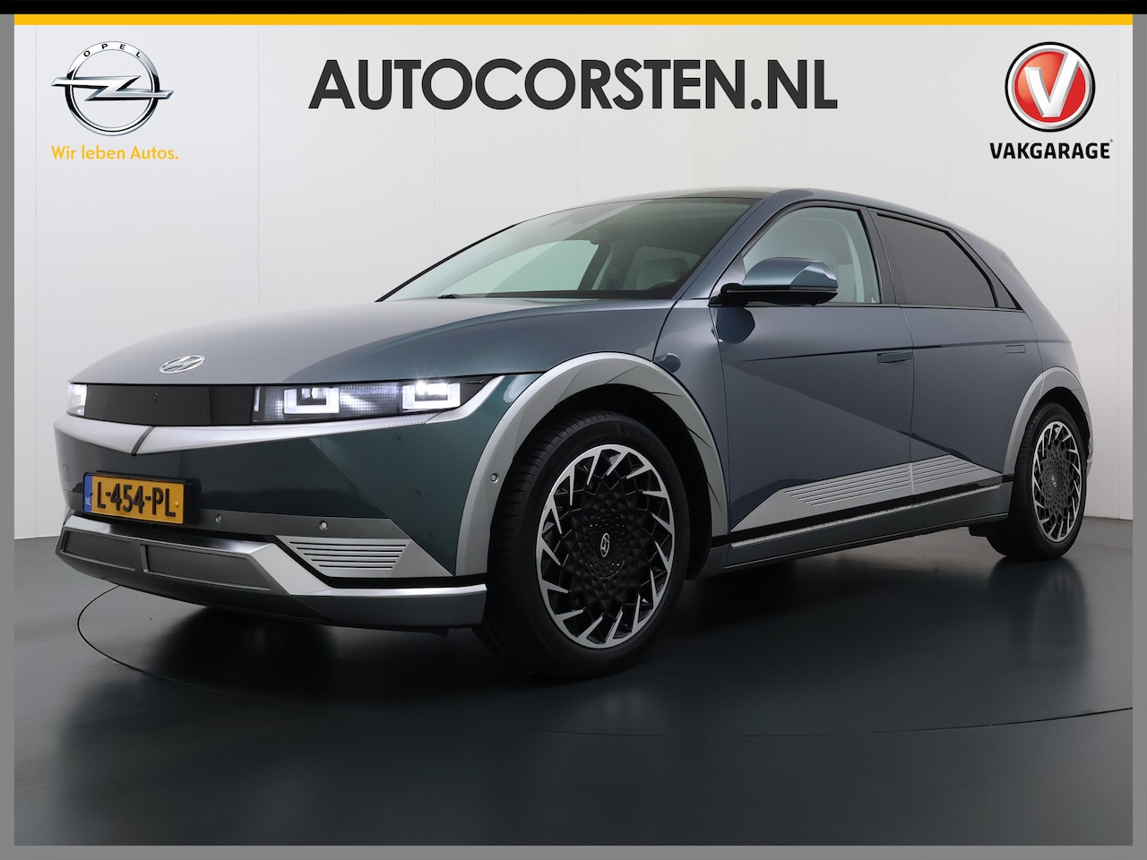 Hyundai IONIQ 5 - Lounge 306pk 0-100 5,2sec Leer V2L 800V AWD 73kWh Remote Smart Parking Assist (RSPA) Relax - AutoWereld.nl