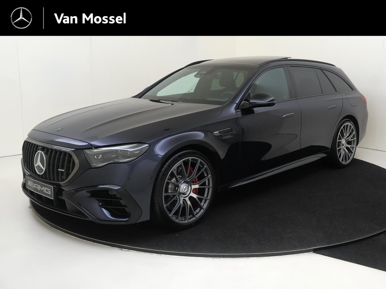 Mercedes-Benz E-klasse Estate - AMG 53 4MATIC+ / Panoramadak/ DYNAMIC PLUS/ SUPERSCREEN/ Achterasbesturing/ 21 inch/ Achte - AutoWereld.nl