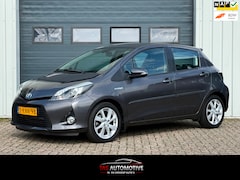 Toyota Yaris - 1.5 Full Hybrid Dynamic 2e EIG / NAVI / CRUISE
