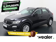 Volkswagen T-Roc - 1.0 TSI Style | 110 PK | Adaptive cruise control | Parkeersensoren | Apple Carplay/Android