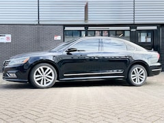 Volkswagen Passat - 2.0 TSI Highline 4-deurs automaat, Schuifkanteldak, Navi,