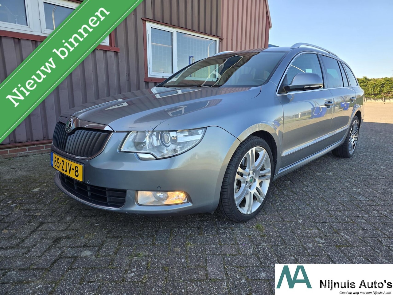 Skoda Superb Combi - 1.6 TDI Greenline Active Business Line Leer | PDC | Stoelverwarming | Clima | 18Inch | - AutoWereld.nl