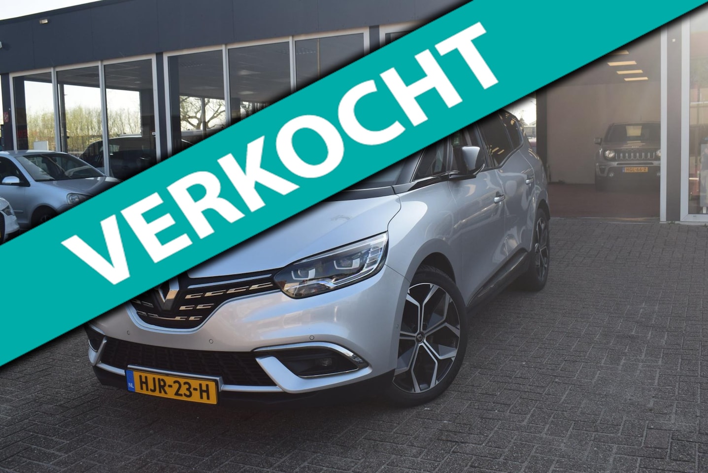 Renault Grand Scénic - 1.3 TCe Bose 7p. LED PURE VISION | ACHTER UIT RIJ CAMERA| CLIMATE & CRUISE CONTROL | 7 PER - AutoWereld.nl