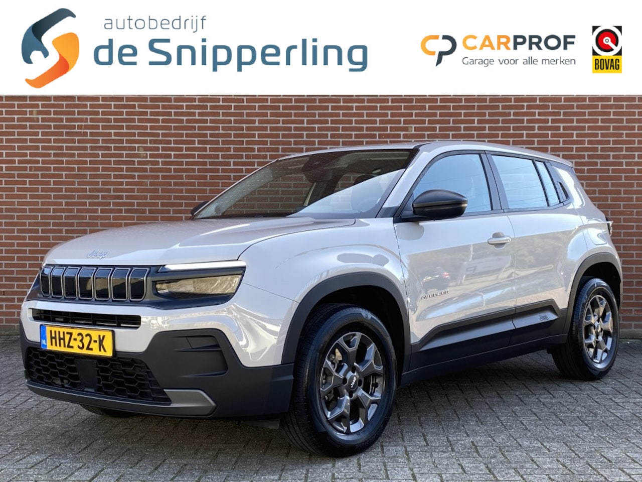 Jeep Avenger - 1.2 e-Hybrid Longitude CARPLAY CRUISE STOELVW LMV DAB PDC - AutoWereld.nl