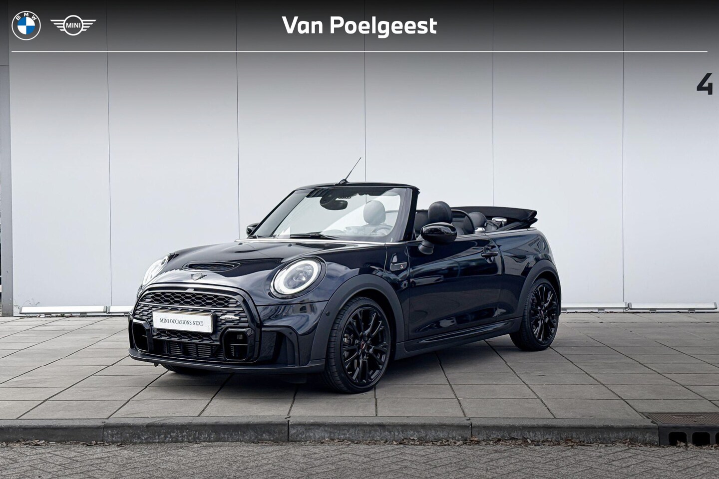 MINI Cabrio - Cooper S Resolute Edition 18 Inch / JCW pakket / Stuur & Stoelverwarming / Harman Kardon / - AutoWereld.nl
