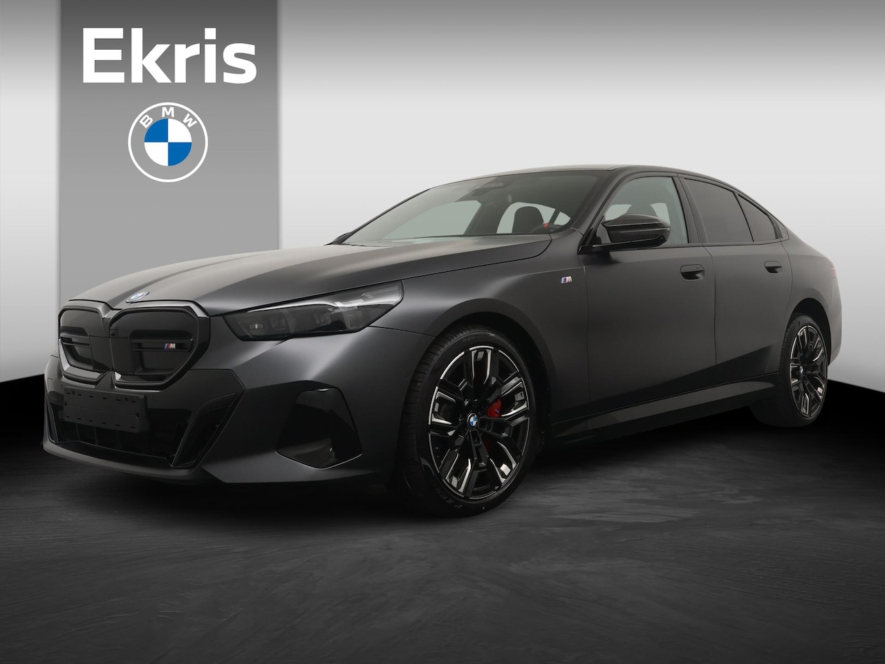BMW i5 - Sedan M60 xDrive | M Sportpakket Pro | Innovation Pack | Travel Pack | Comfort Pack | Show - AutoWereld.nl