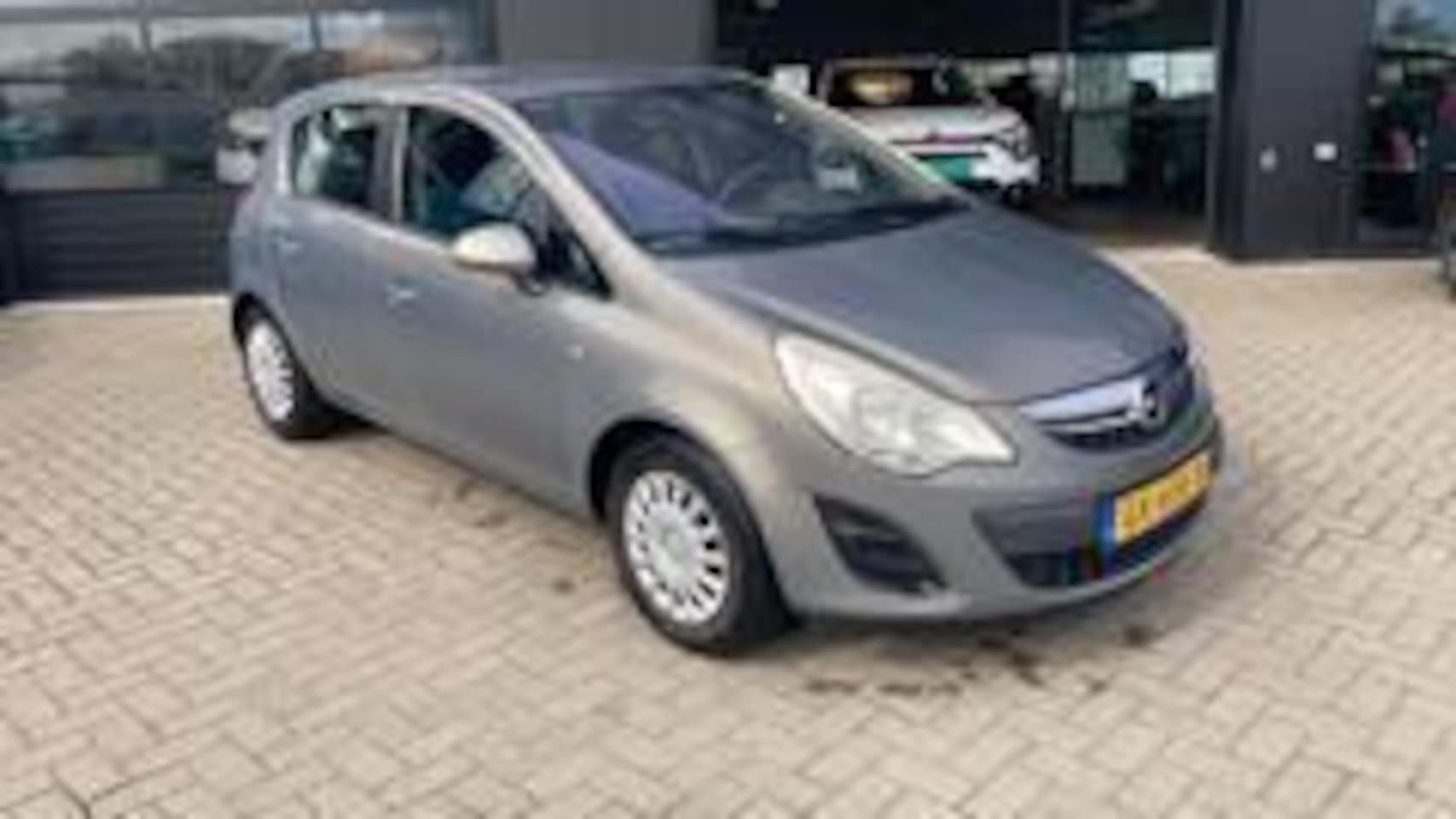 Opel Corsa - 1.2-16V Anniversary Edition Automaat Airco - AutoWereld.nl