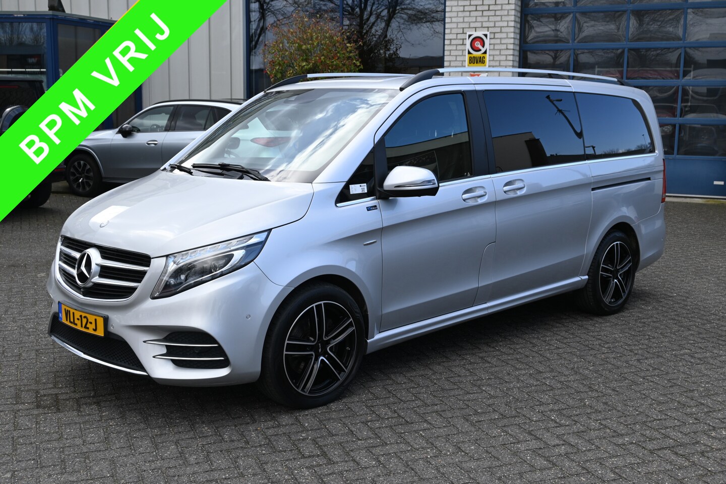 Mercedes-Benz V-klasse - 250d 4-Matic AMG L2 DC Avantgarde 360 Graden camera, LED, Burmester - AutoWereld.nl