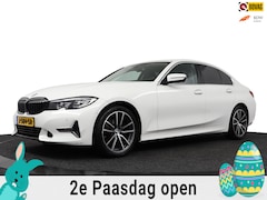 BMW 3-serie - 320i High Executive Camera/Leder/Automaat/Stoelverw
