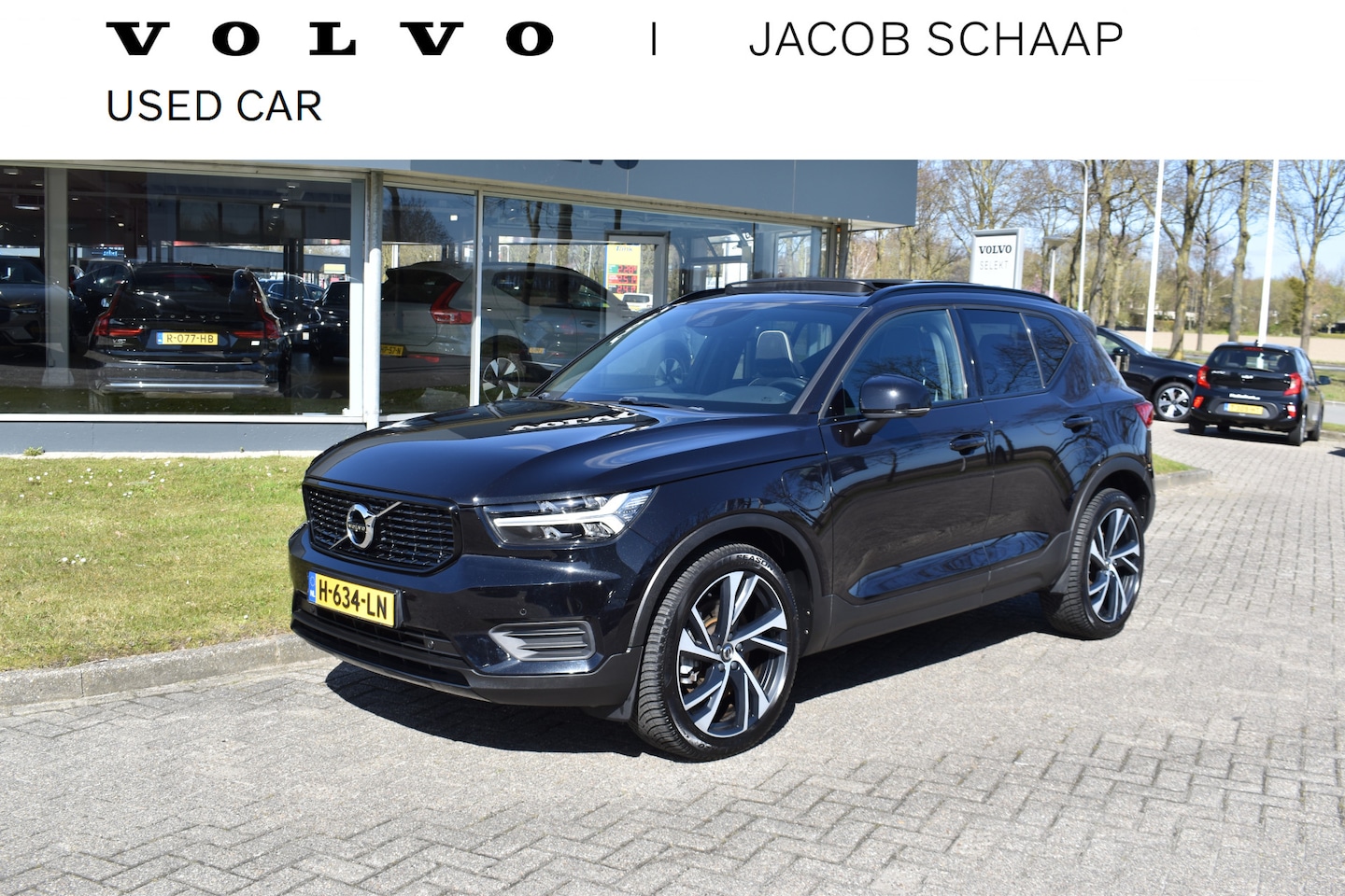 Volvo XC40 - T5 262PK Twin Engine R-Design | Panodak | ACC | Camera | Stoelverwarming | 20"LMV - AutoWereld.nl