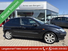 Ford Focus - 2.0-16V Trend