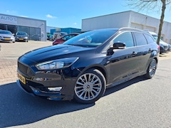 Ford Focus Wagon - 1.0 ST LINE NAVI/CLIMA/CRUISE/PDC/BLACK