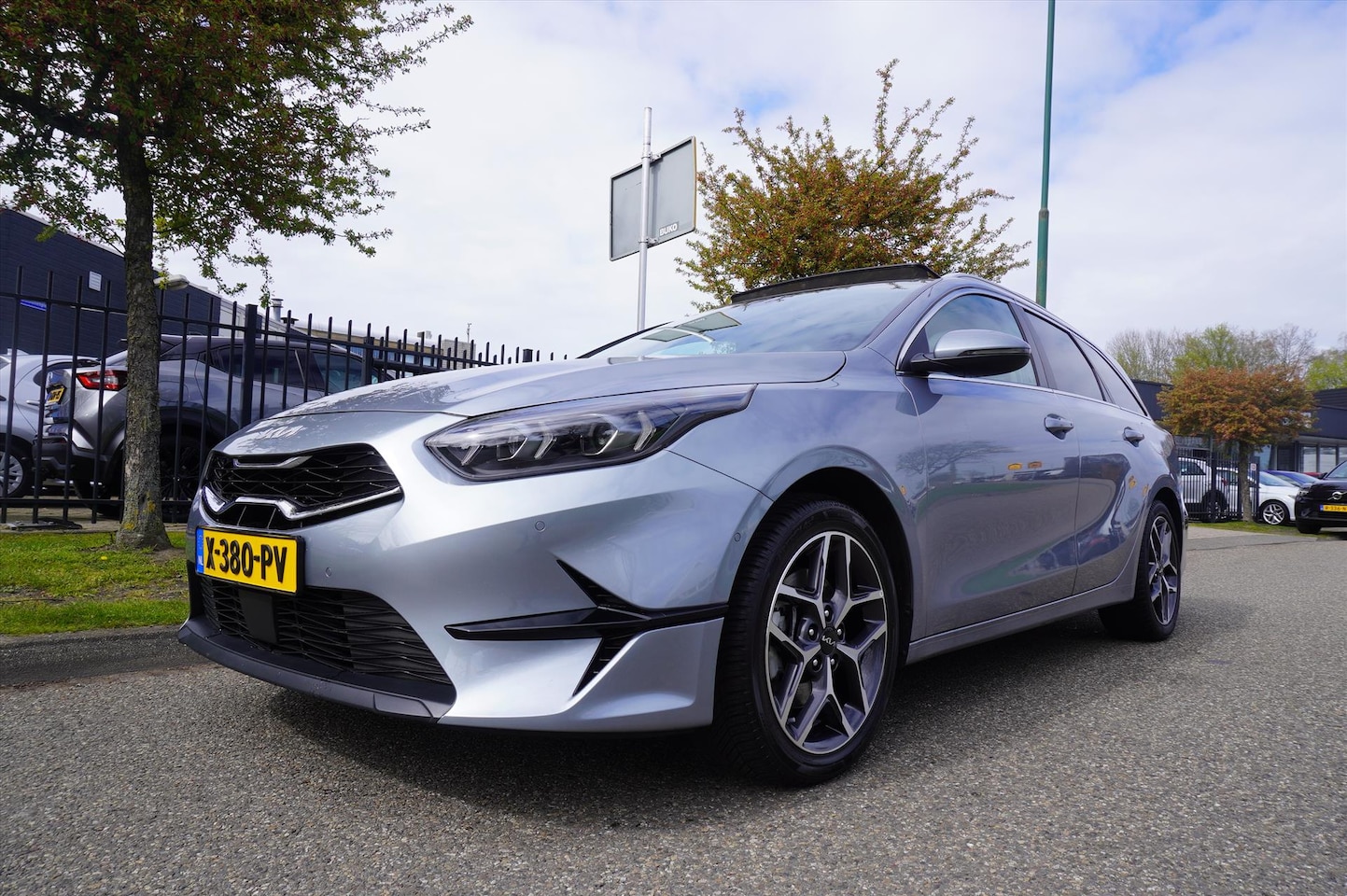 Kia Cee'd Sportswagon - Ceed Sw 1.0 T-GDi 120pk ExecutiveLine Panoramadak Apple Carplay - AutoWereld.nl