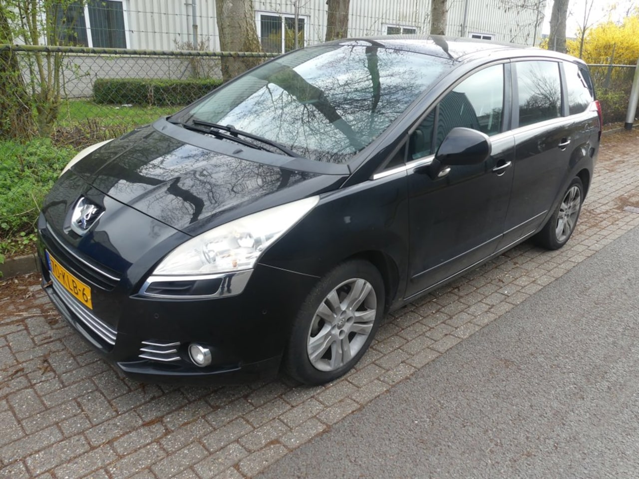 Peugeot 5008 - 1.6 VTi ST Premiere - 7 persoons - EXPORT - AutoWereld.nl