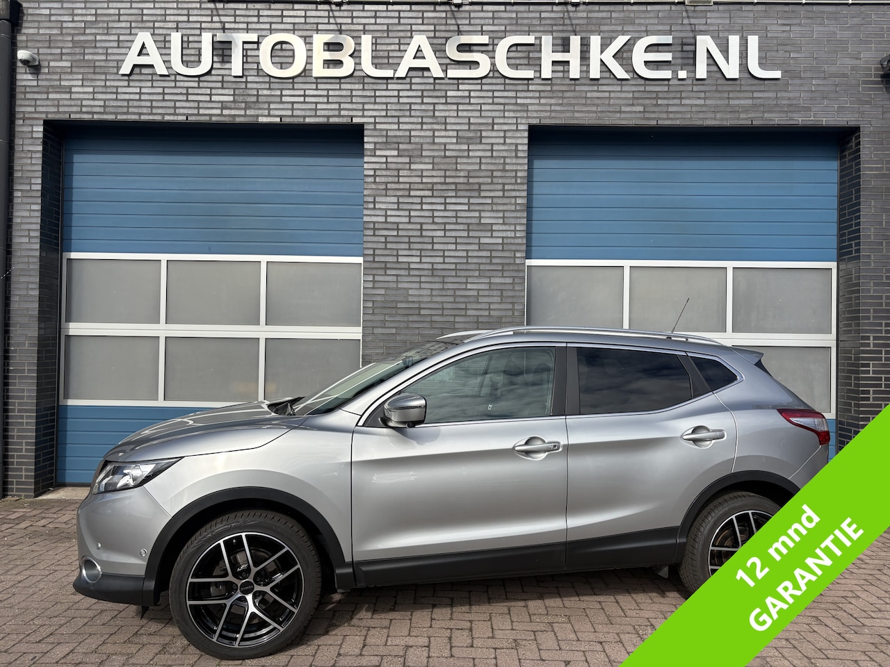 Nissan Qashqai - 1.2 Tekna 1.2 Tekna,pano/climate/cruise/camera nieuwe velgen/leder - AutoWereld.nl