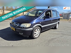 Opel Zafira - 2.2-16V Elegance ZO INGERUILD DUS ZO WEG PRIJSJE