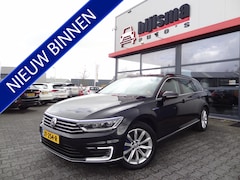 Volkswagen Passat Variant - 1.4 TSI GTE Highline | ADAP CRUISE | NAVI |