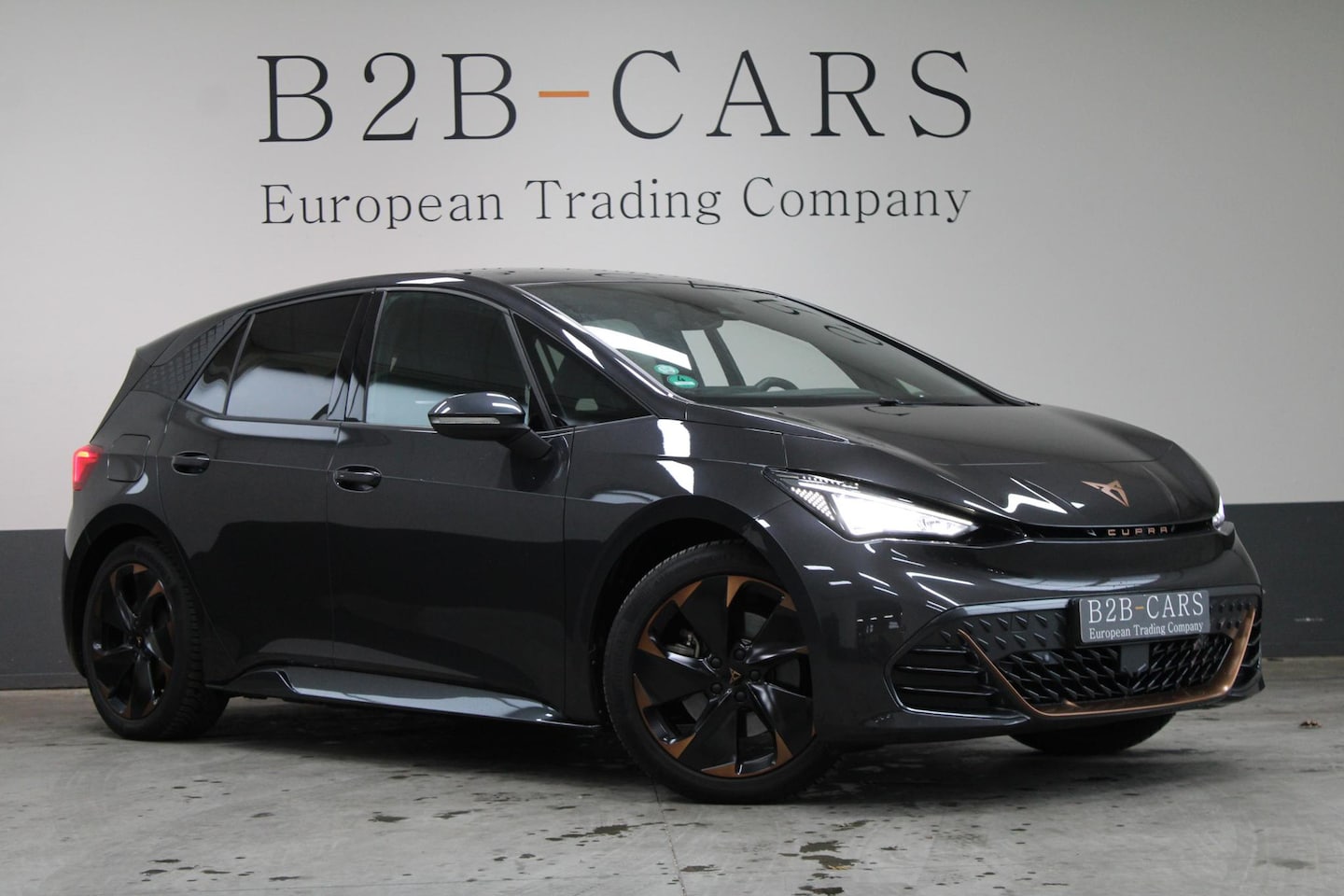 CUPRA Born - Adrenaline One 62 kWh SOH 92% - Trekhaak - LED - AutoWereld.nl