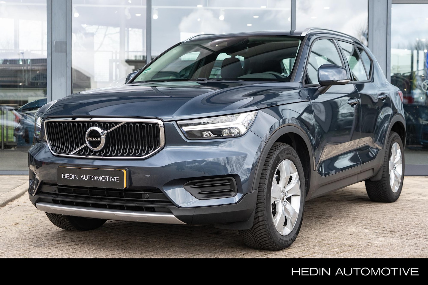 Volvo XC40 - 1.5 T2 Momentum Business AUT | Keyless Entry | Elektrische Achterklep | Parkeercamera | PD - AutoWereld.nl