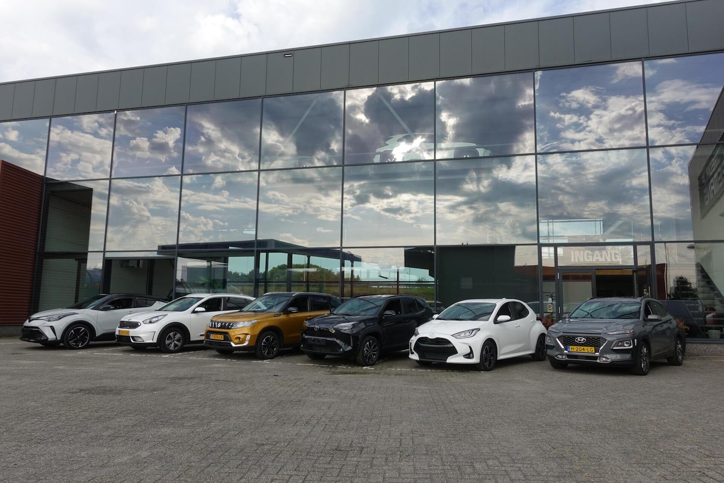 Toyota Yaris - 1.5 Hybrid Active - RIJKLAARPRIJS - AutoWereld.nl