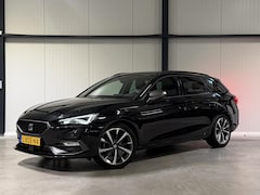 SEAT Leon Sportstourer - Leon 1.5 eTSI FR 150PK Virtual Sfeer Trekhaak Carplay