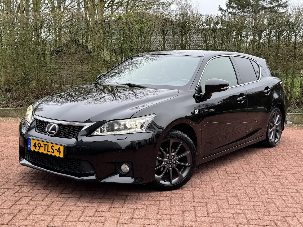 Lexus CT 200h - F-Sport Line Trekhaak Leder Stoelverwarming - AutoWereld.nl