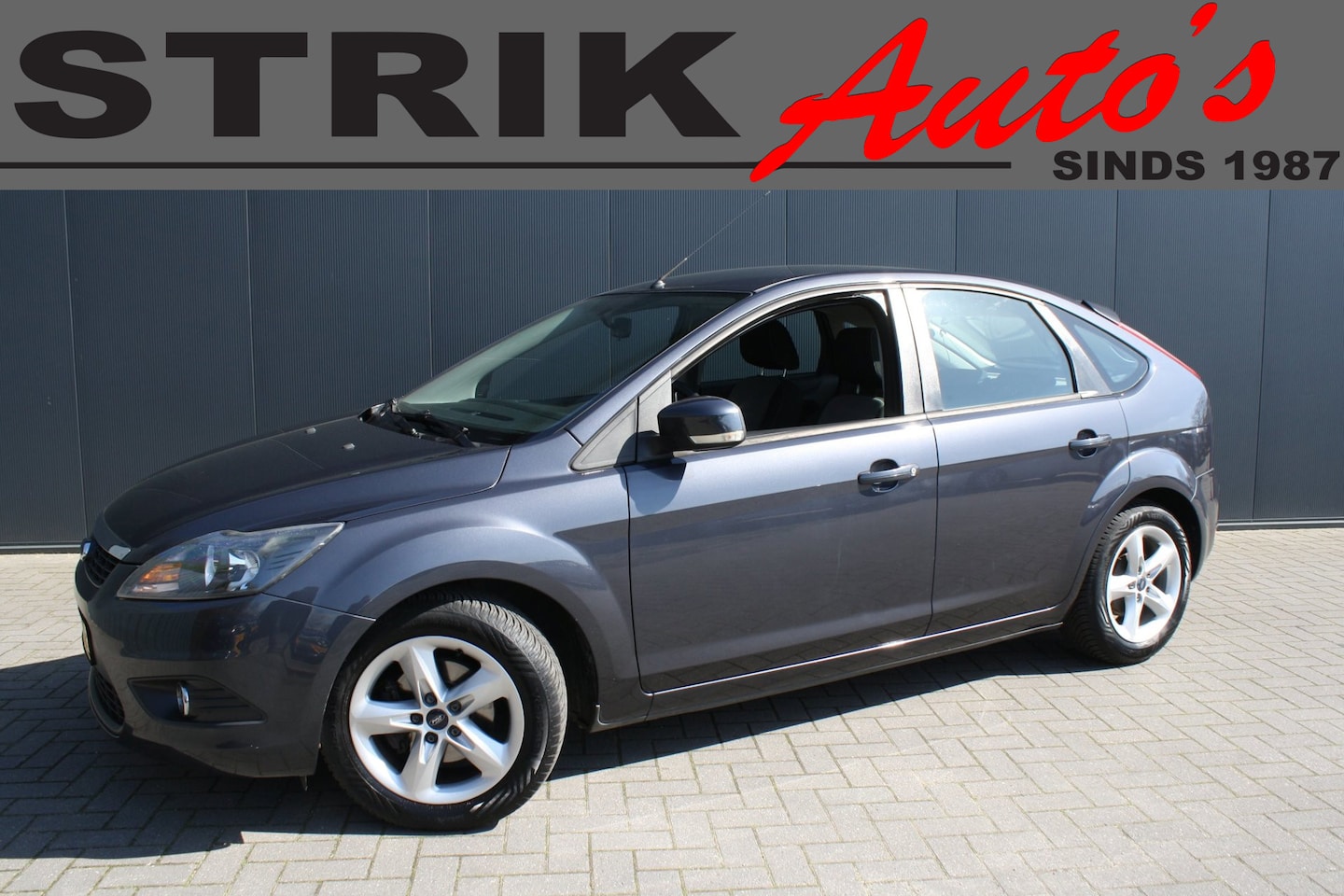 Ford Focus - 1.6 Comfort -AIRCO - TREKHAAK - AutoWereld.nl