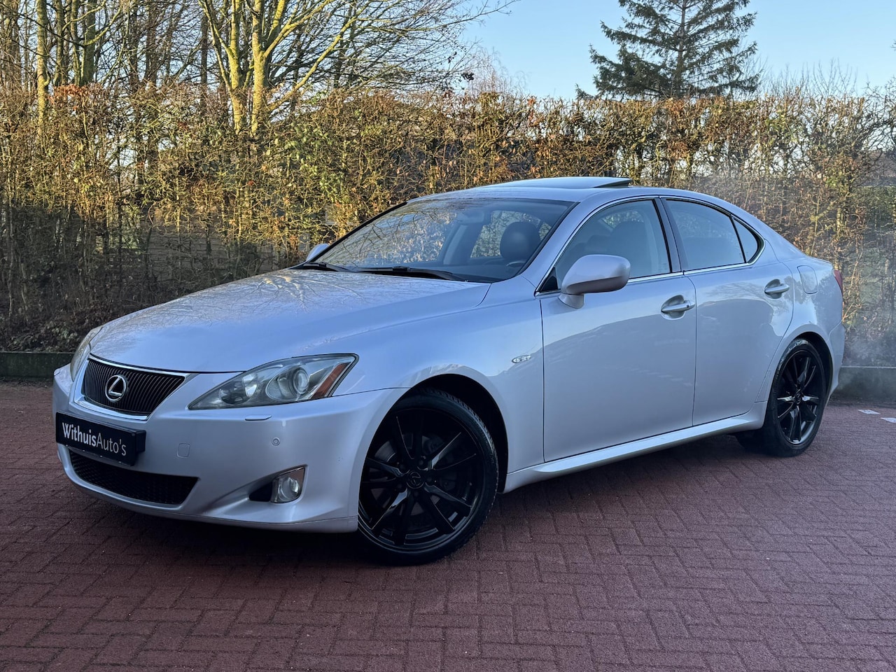 Lexus IS - 250 V6 YOUNGTIMER MarkLevinson *VOLL LEXUS DEALER ONDERHOUDEN - AutoWereld.nl