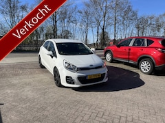 Kia Rio - 1.2 CVVT DynamicLine CAMERA NAVI CRUISE